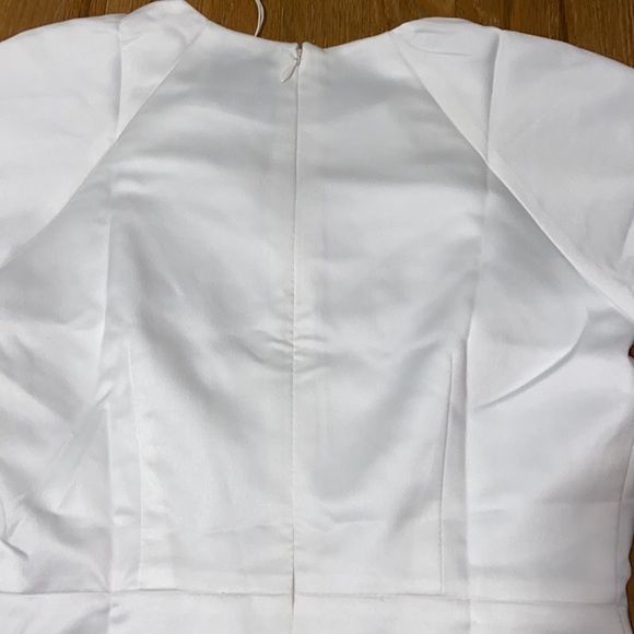 Line & Dot silk look cream blouse, lined with zip back, size XS, NWT - Picture 6 of 7